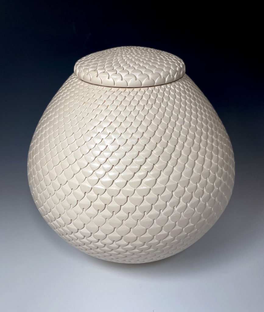 Michael Wisner, Cream Lidded Kauai (148) art