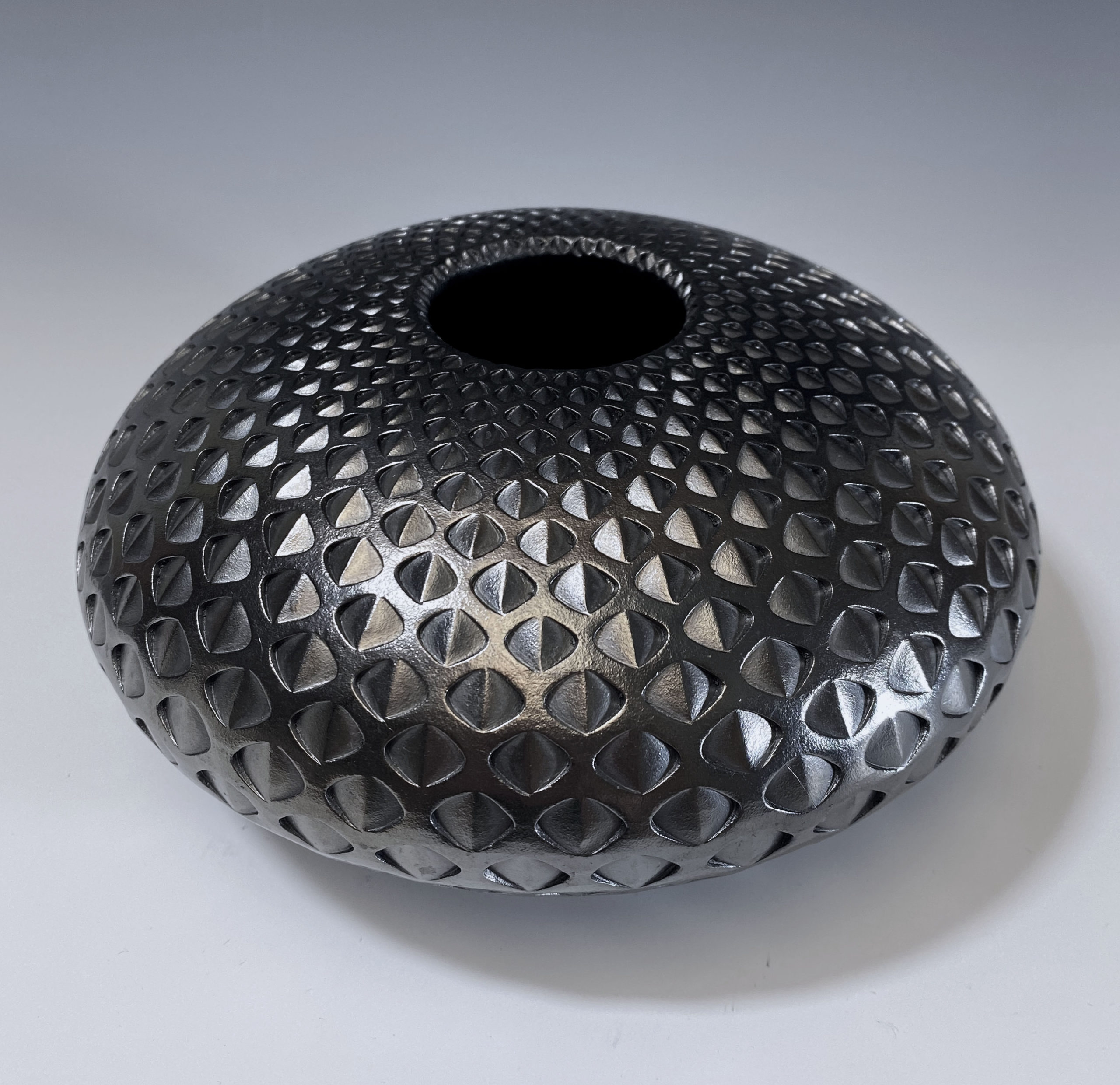 Michael Wisner - Metallic Black Oval (184)